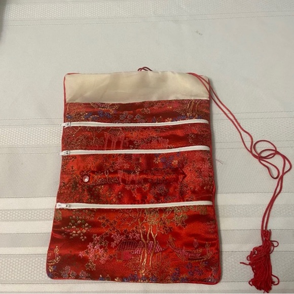 Jewelry Wallet / Travel  Storage- 3 zippered compartments - Picture 2 of 8